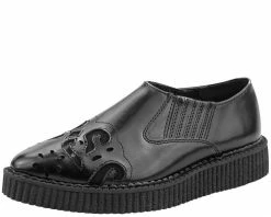 A8836 Womens Cut Out Pointed Creepers