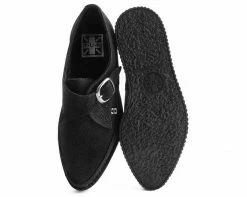 A9270 Black Stingray Pointed Buckle Creeper