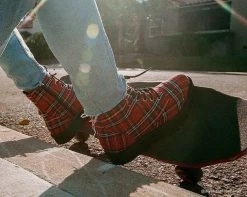 A9503 Red Plaid Pointed Lace Up Boot