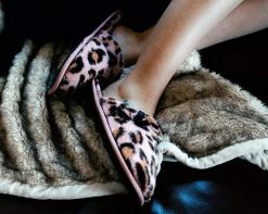SL02 Pink Leopard Bow Slipper