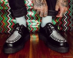 T2274 Womens Black & White Anarchic Creeper