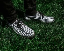 T2290 Black & White Gingham Anarchic 3-Ring Creeper