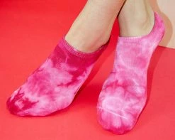 TSK1113 Vegan Tie-Dye Red No-Show Sock