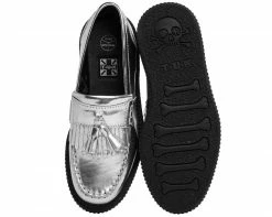 V9013 Metallic Silver Loafer