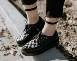 V9536 Black & White Checkered Viva Mondo Creeper Womens