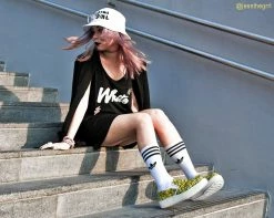 V8891 Banana Slip-On Creepers