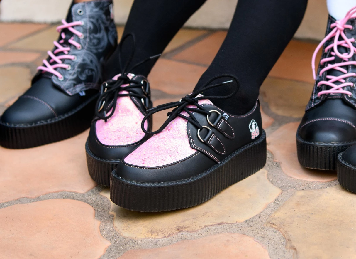 Footwear Shop 1 Footwear Shop -Footwear Shop 0